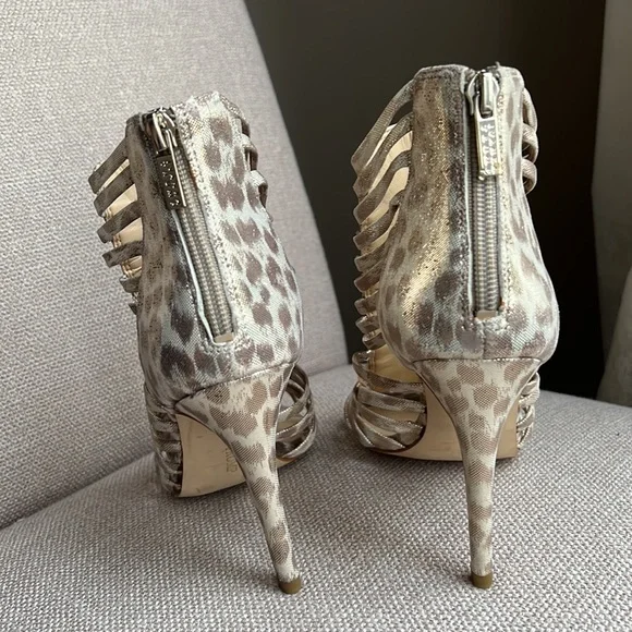 Ivanka Trump - Picture 4 of 6